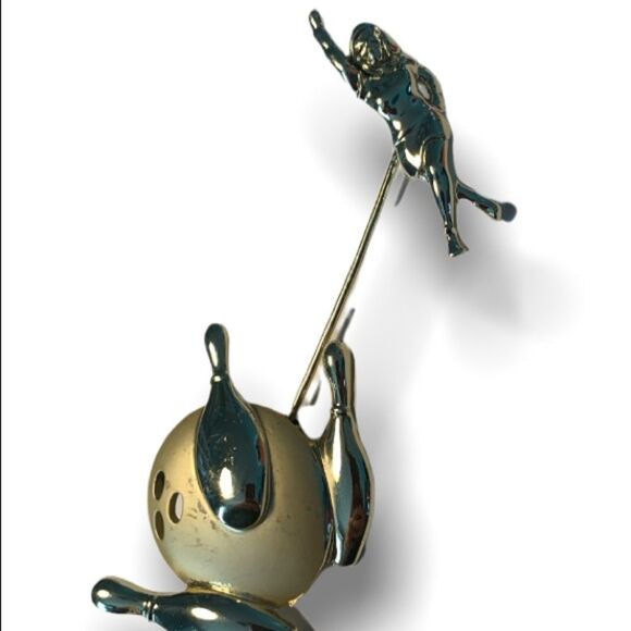 Rare Vintage BOWLING Action Pin - Picture 2 of 9